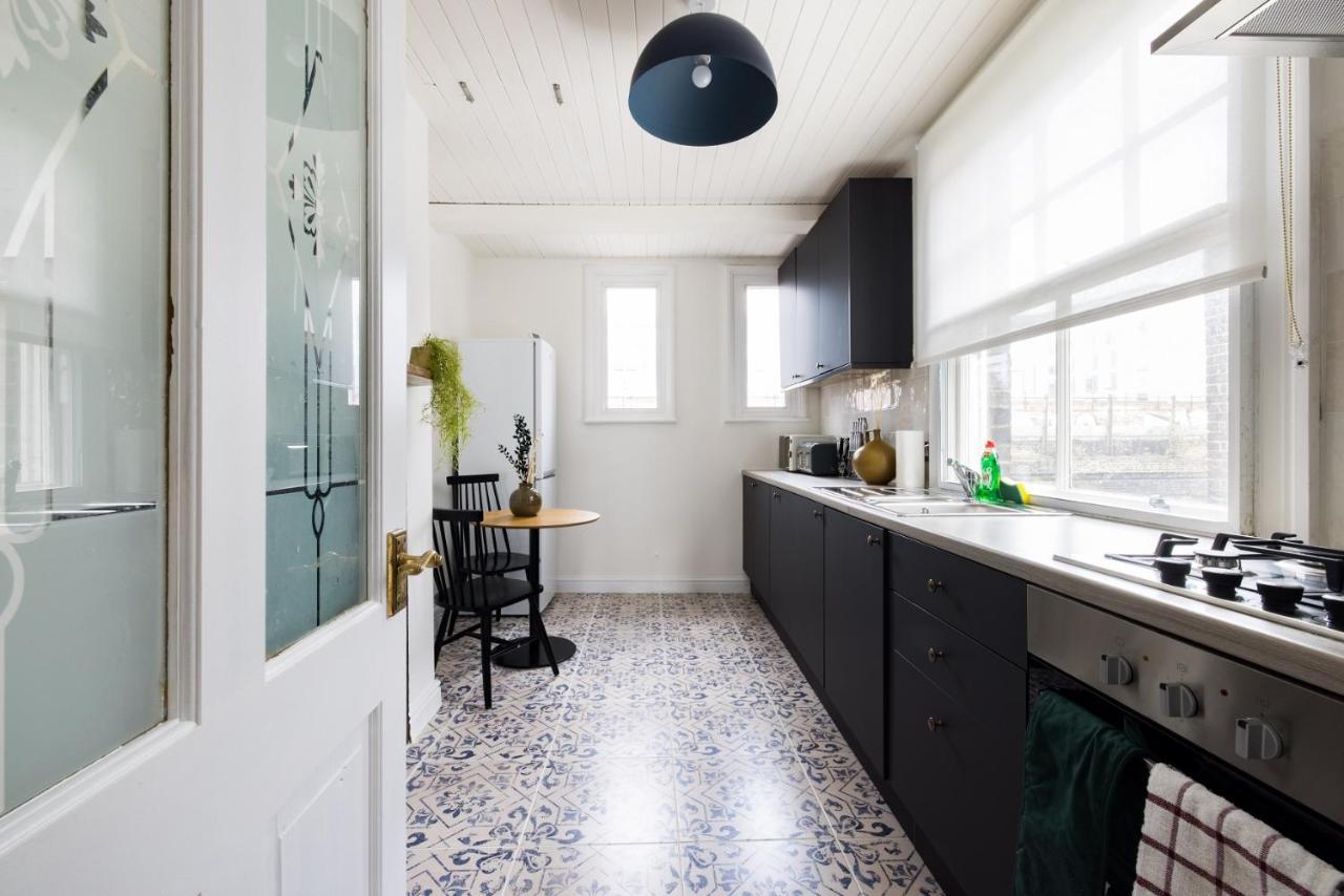 The London Bridge Escape - Stylish 2Bdr House In The Heart Of London Apartment Ngoại thất bức ảnh