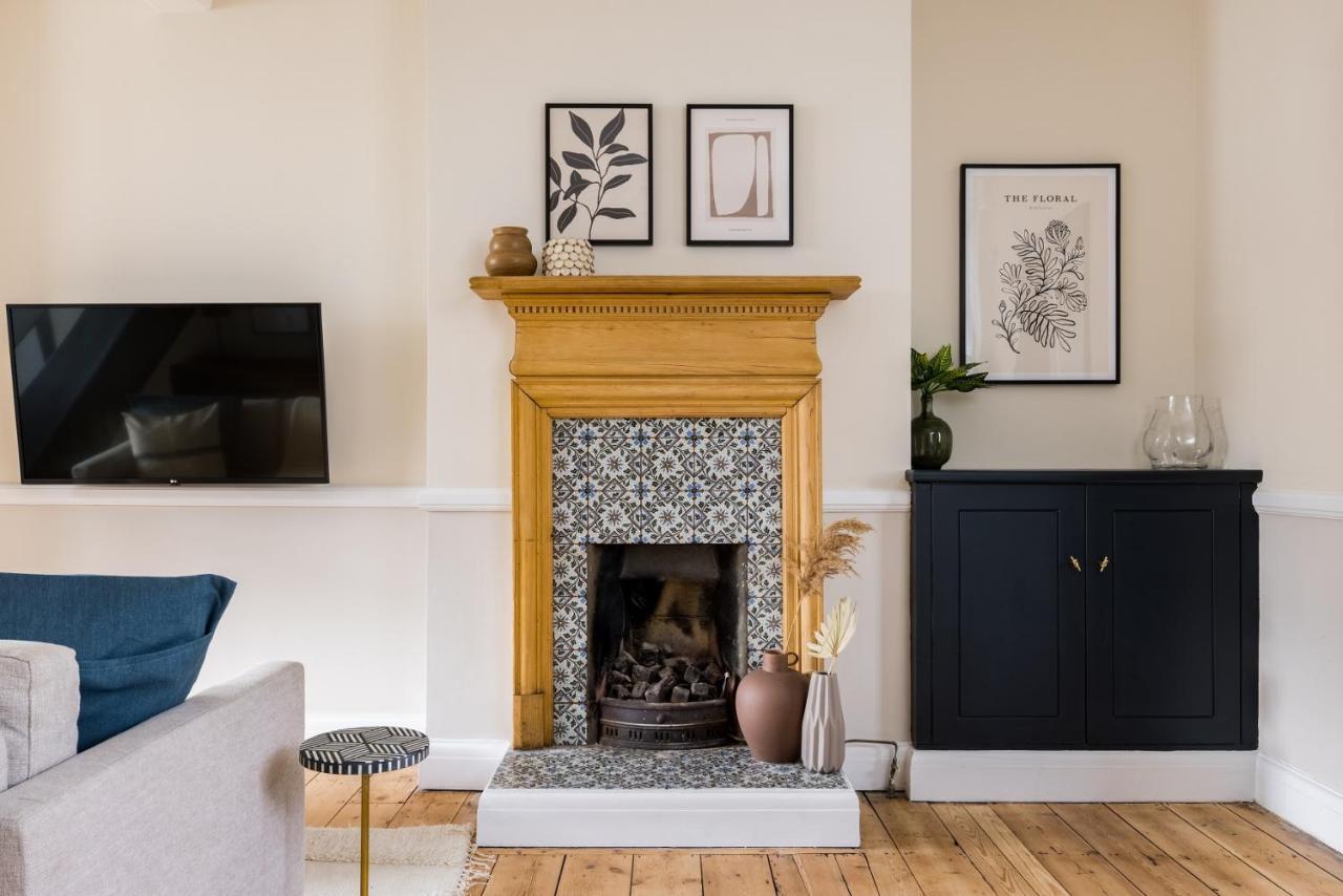 The London Bridge Escape - Stylish 2Bdr House In The Heart Of London Apartment Ngoại thất bức ảnh